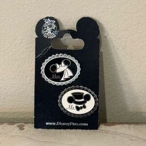 Disney Parks Mr. and Mrs. 2 Pin Set Wedding Pin Set Bride Groom